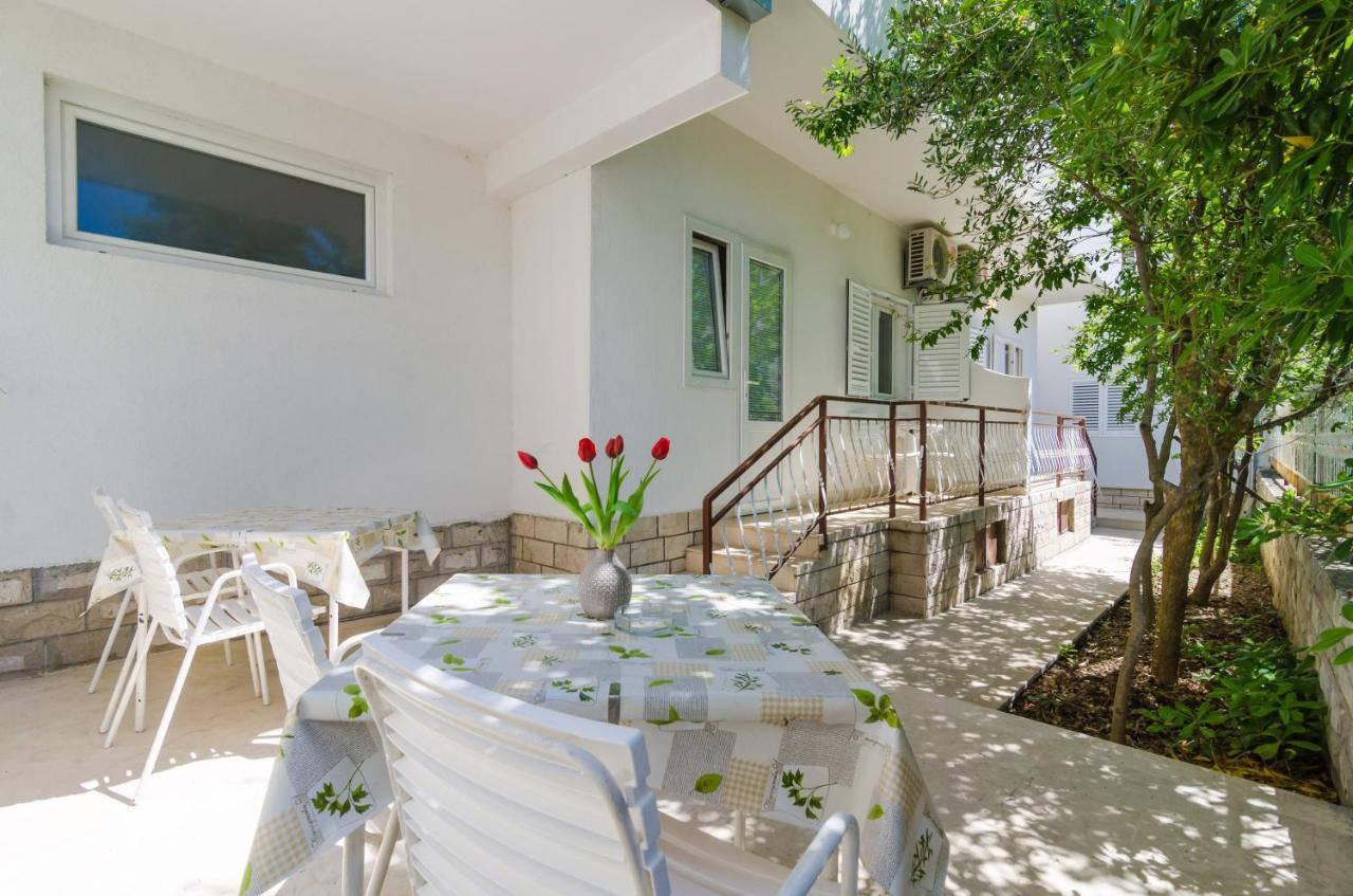Rooms & Apartments Barisic مْليني المظهر الخارجي الصورة