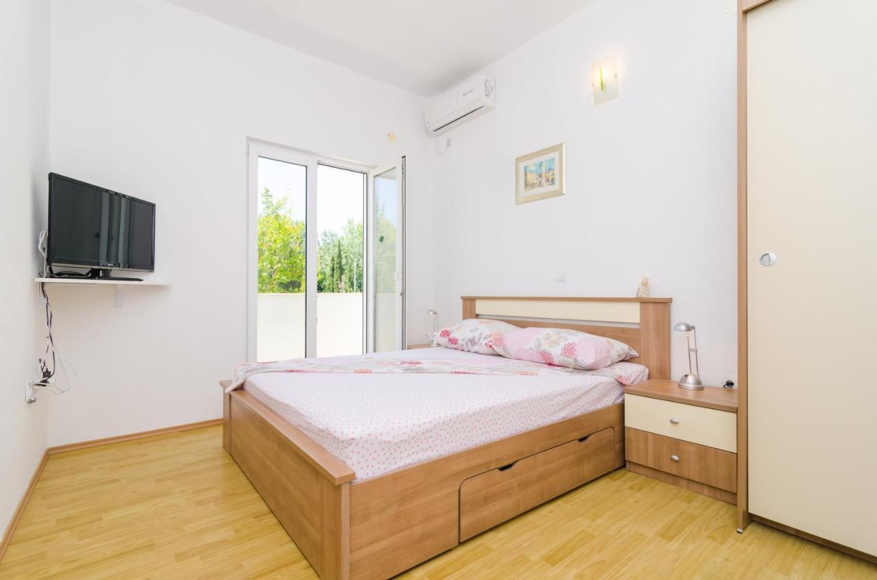 Rooms & Apartments Barisic مْليني المظهر الخارجي الصورة