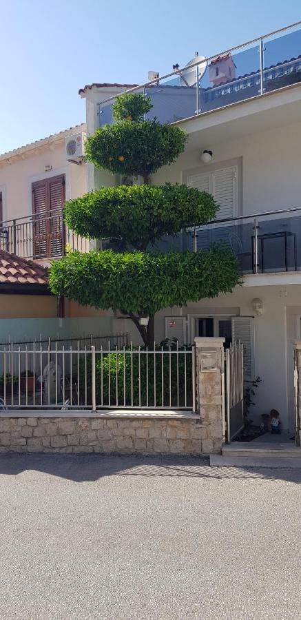 Rooms & Apartments Barisic مْليني المظهر الخارجي الصورة
