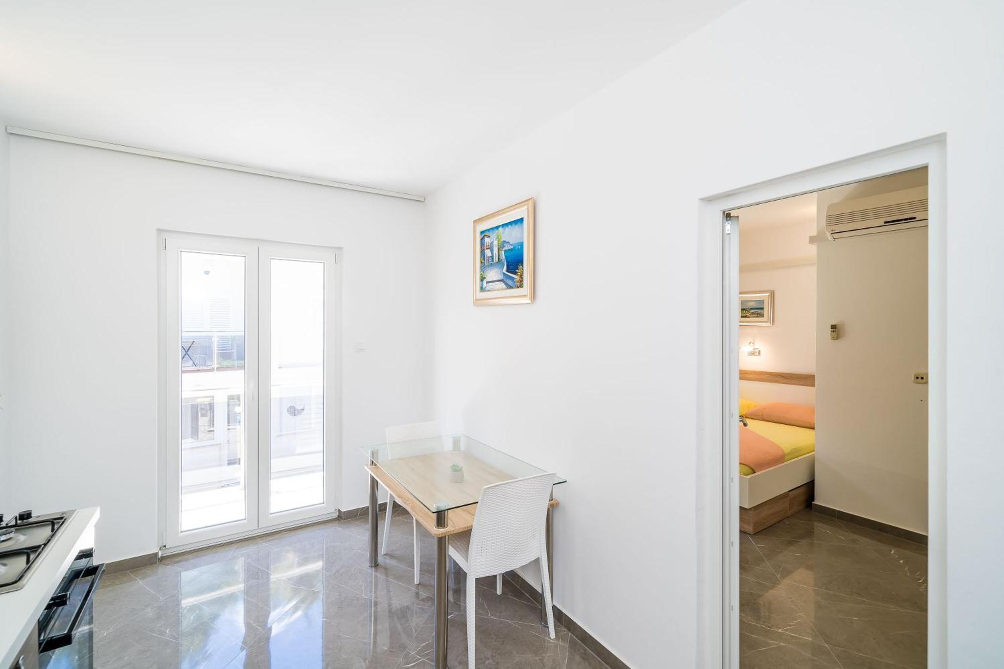 Rooms & Apartments Barisic مْليني الغرفة الصورة
