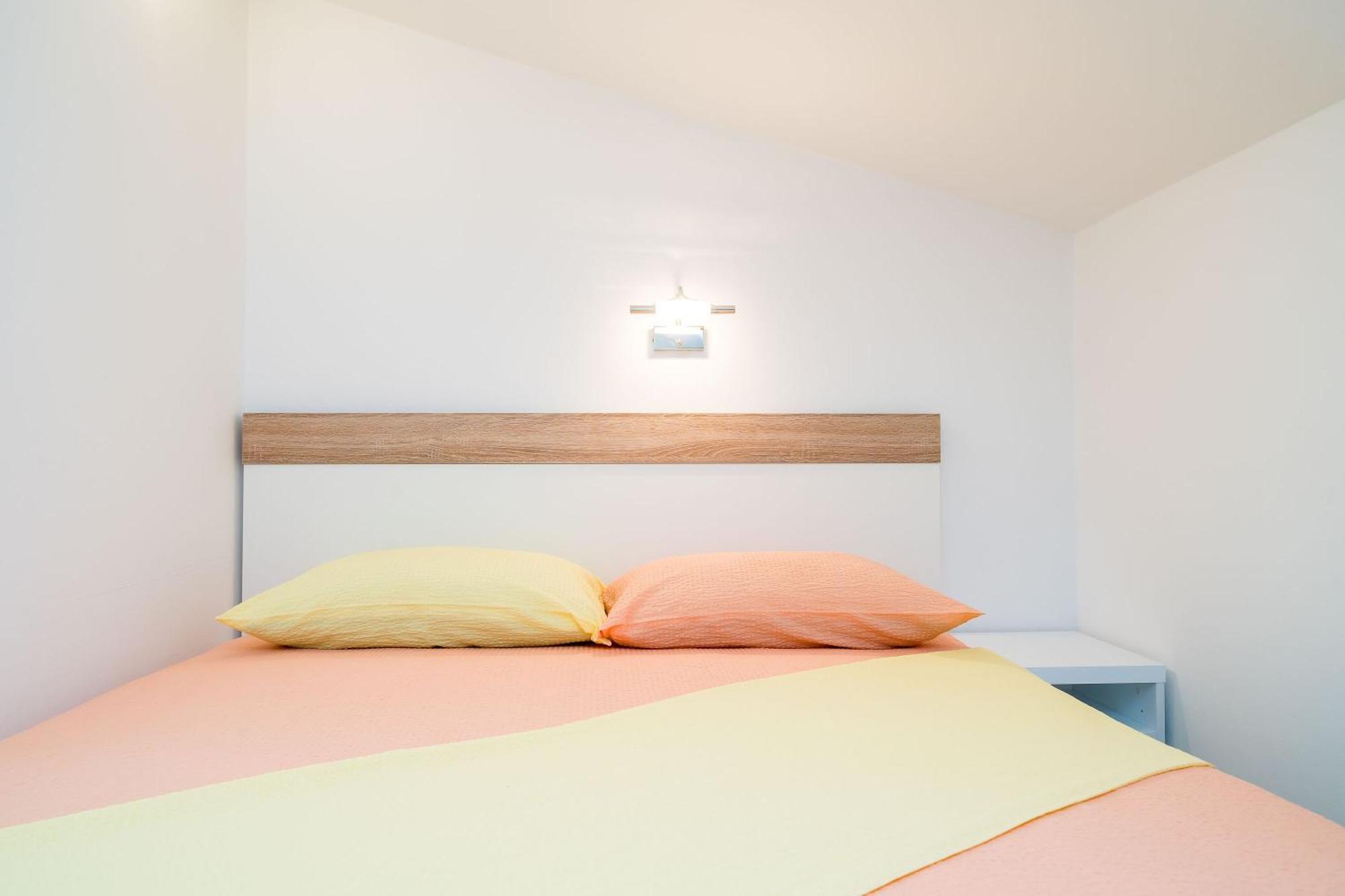 Rooms & Apartments Barisic مْليني الغرفة الصورة